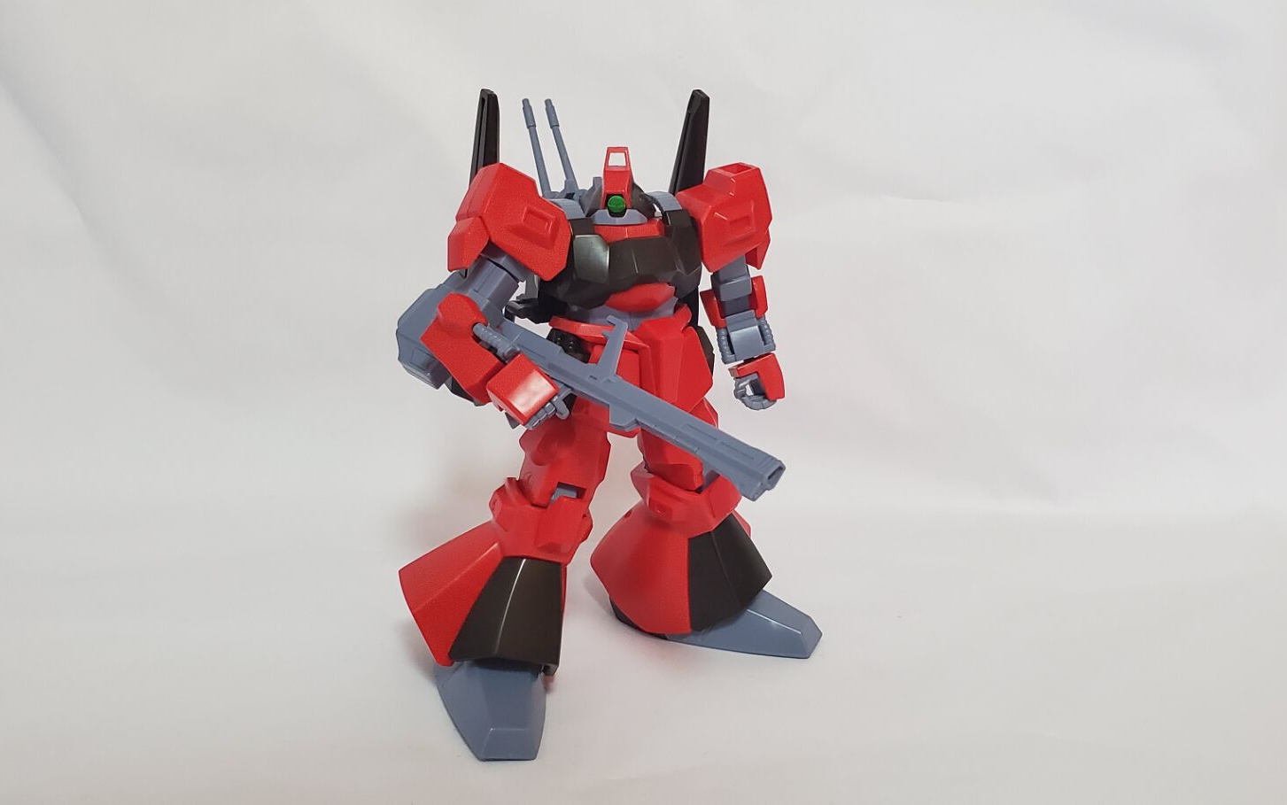 新旧hg力克戴亚斯 日本玩家对比评测【アムロのガンプラ制作】