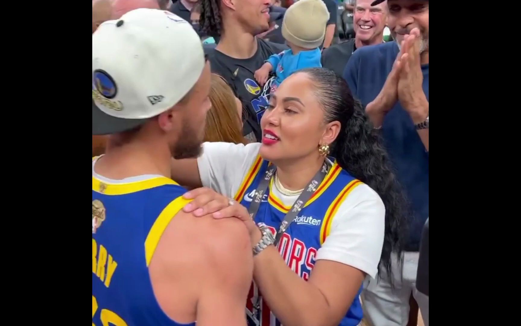 sonya,dell和stephen curry庆祝另一个冠军!