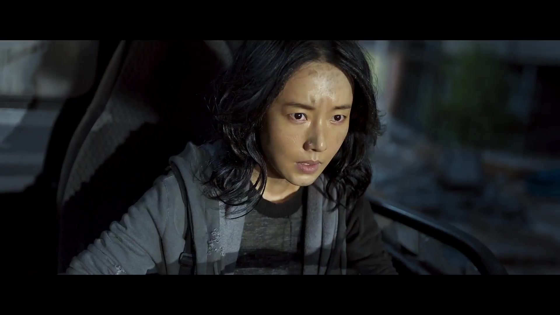 釜山行2--女人与孩子疯狂飙车与丧尸开干!_哔哩哔哩_bilibili