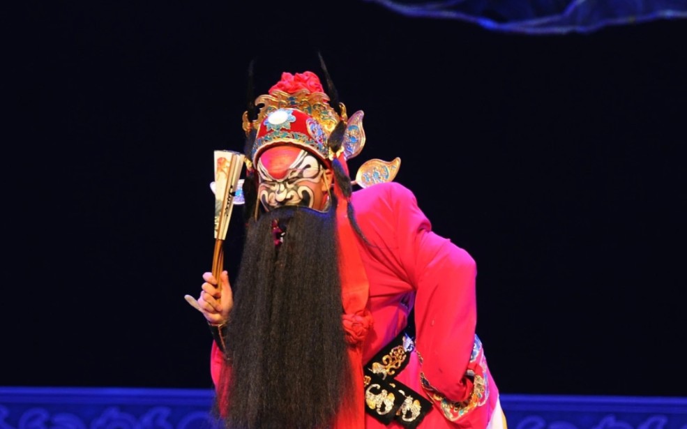 郝士超《钟馗》行路