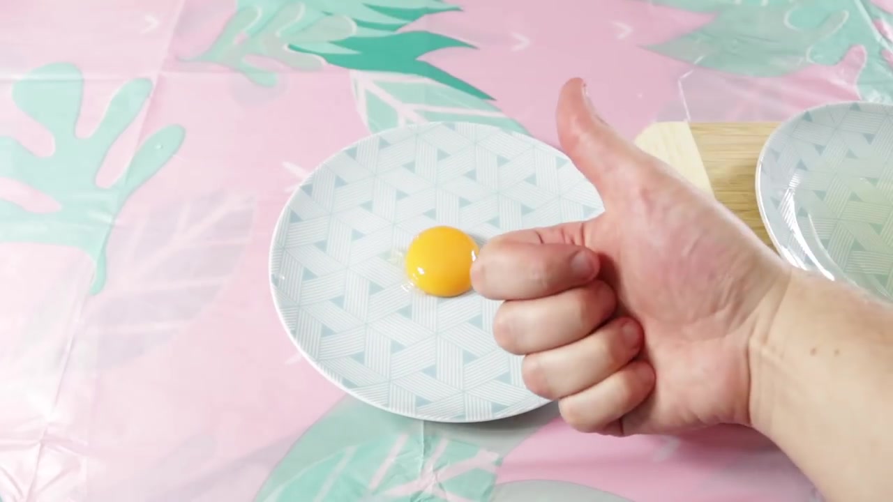 转载鸡蛋狂魔howtoperform10magictrickswitheggs