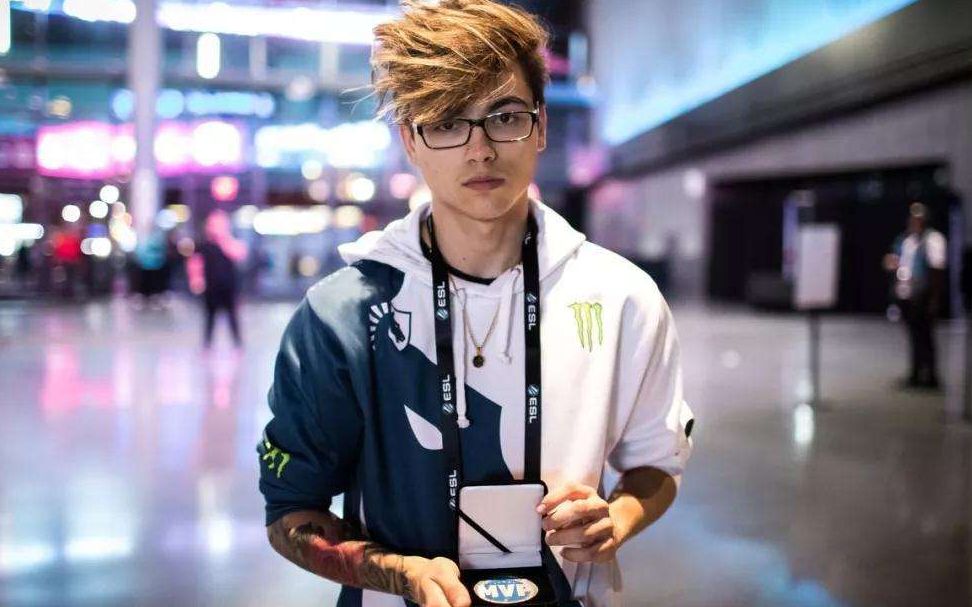 震惊up与twistzz对枪视频流出网友直呼经受不住