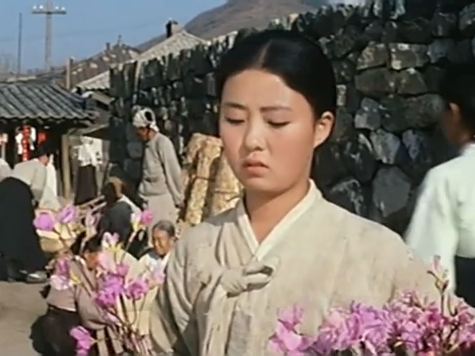 [图]【朝语/剧情】卖花姑娘（1972）