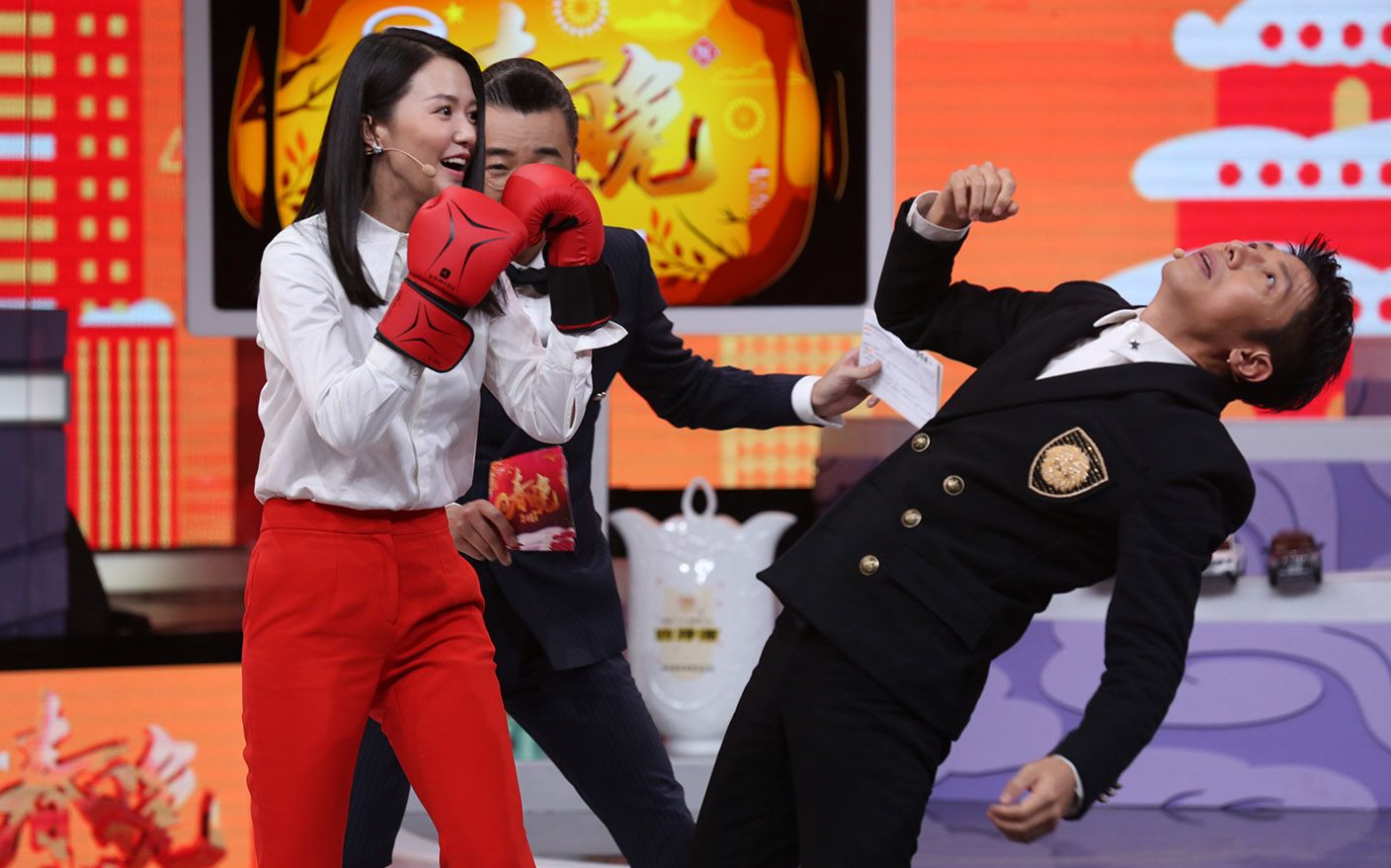 【@春晚】谭维维可能是个"假"歌手,打拳才是专业的_哔哩哔哩 (゜-゜)