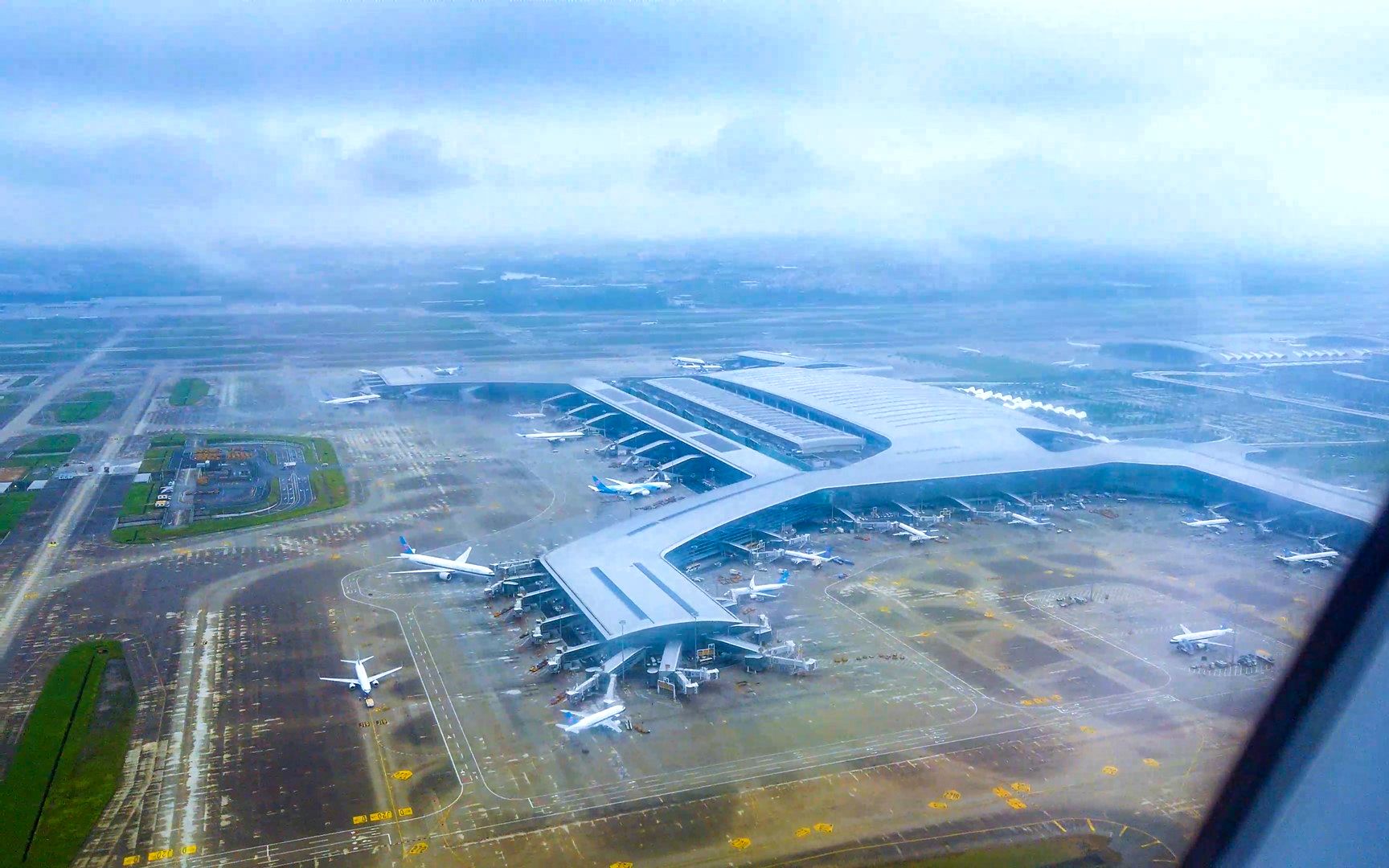 广州白云机场全景图图片
