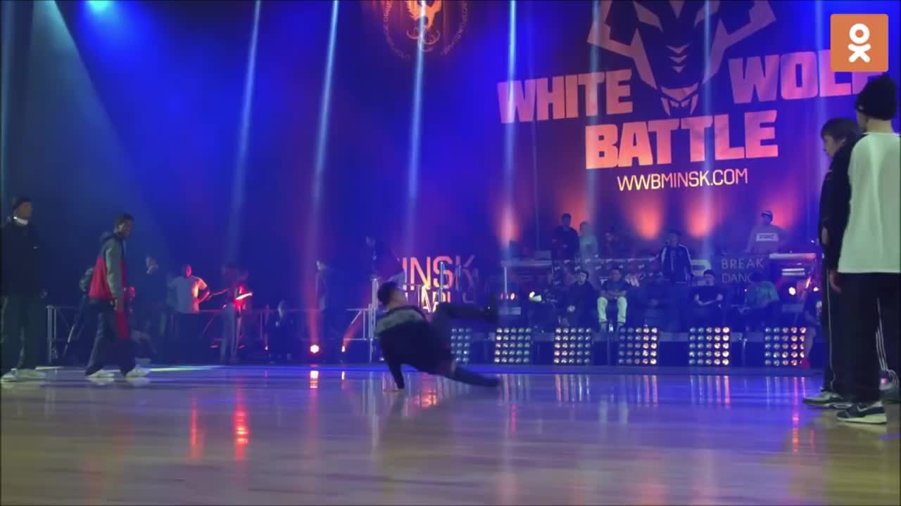 [图]Floorriorz VS Avalanche Get Down | 1/4 FINAL ►WHITE WOLF BATTTLE◄ BELARUS 2018