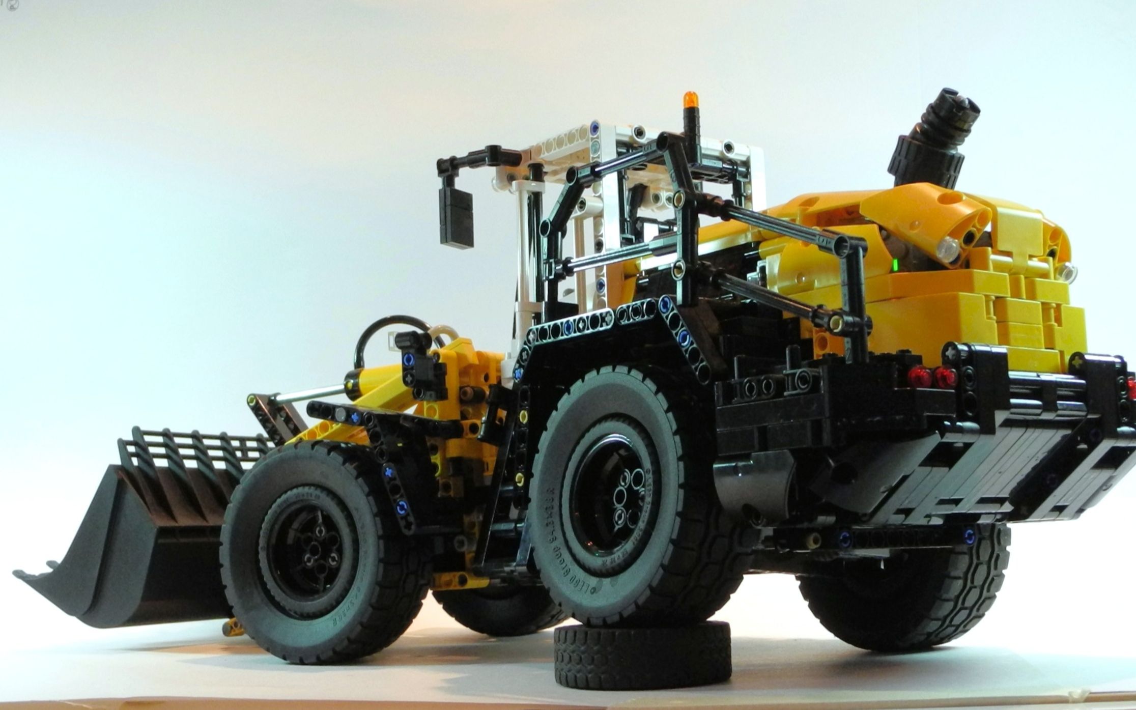 lego乐高 technic科技/机械 moc 利勃海尔 轮式装载机 liebherr l550