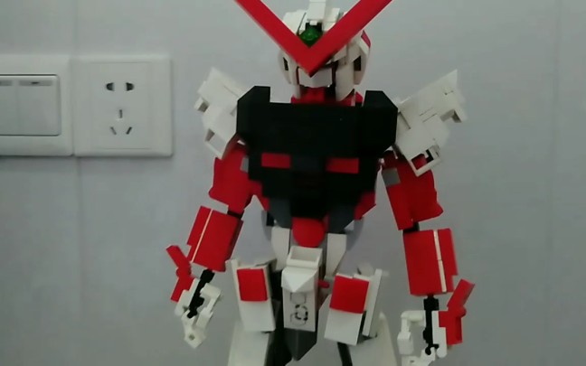 乐高自制高达红异端