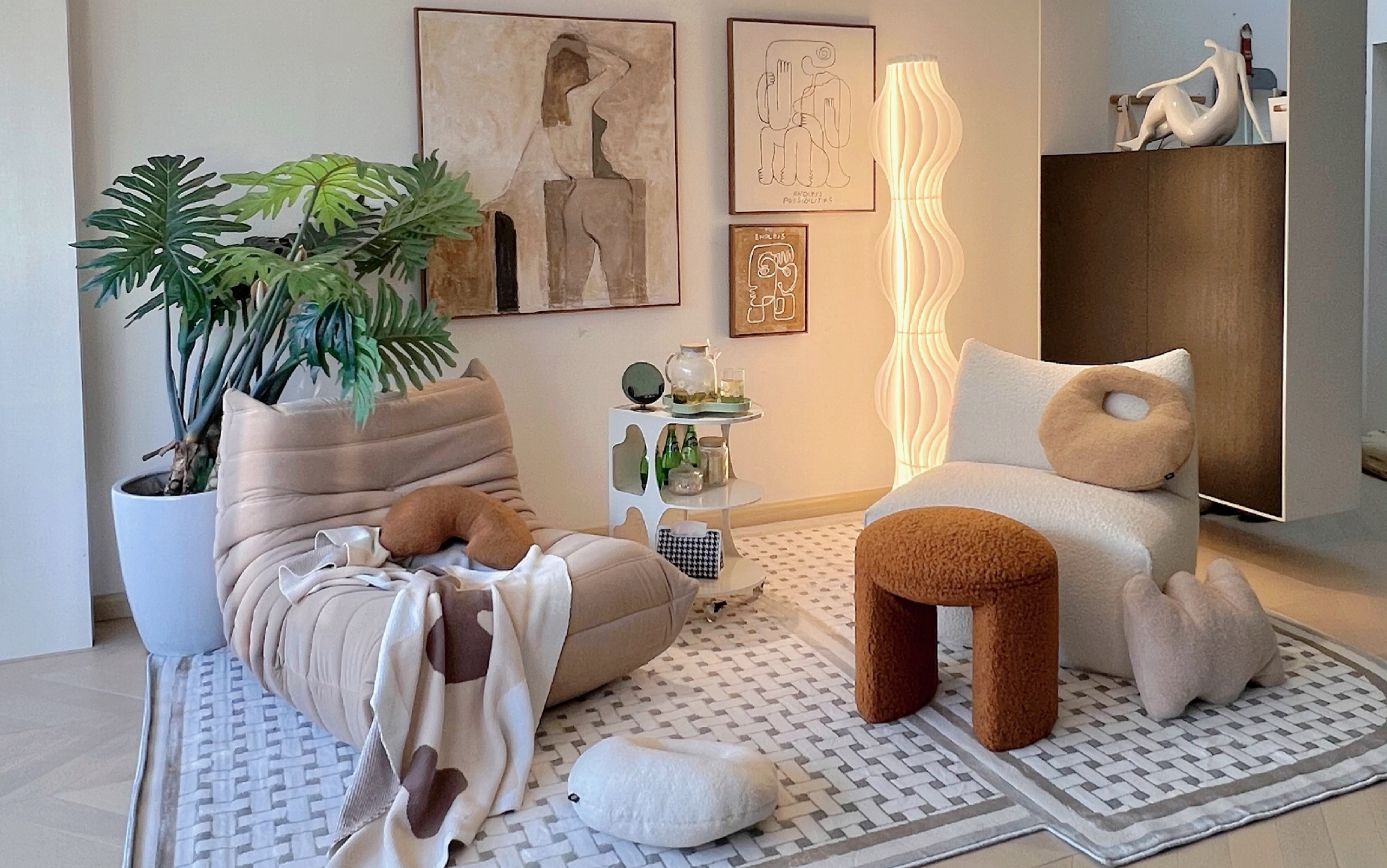 沉浸式客厅软装布置,打造网红奶油北欧风