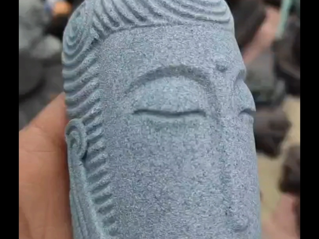 人造青沙石亻弗制作新款青石中式国潮创意石头茶宠北魏佛头摆件青砂石