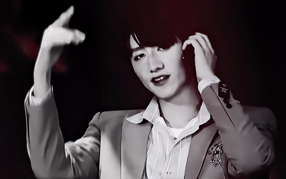 【朱志鑫】可恶!西装拽男谁不爱哇 |"这条路走到黑"