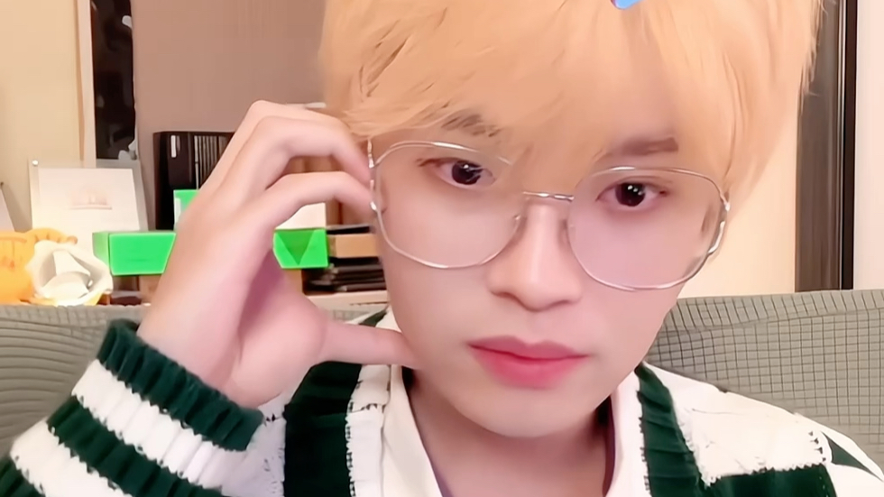 【kb呆又呆】电子橘猫的脸颊笔芯