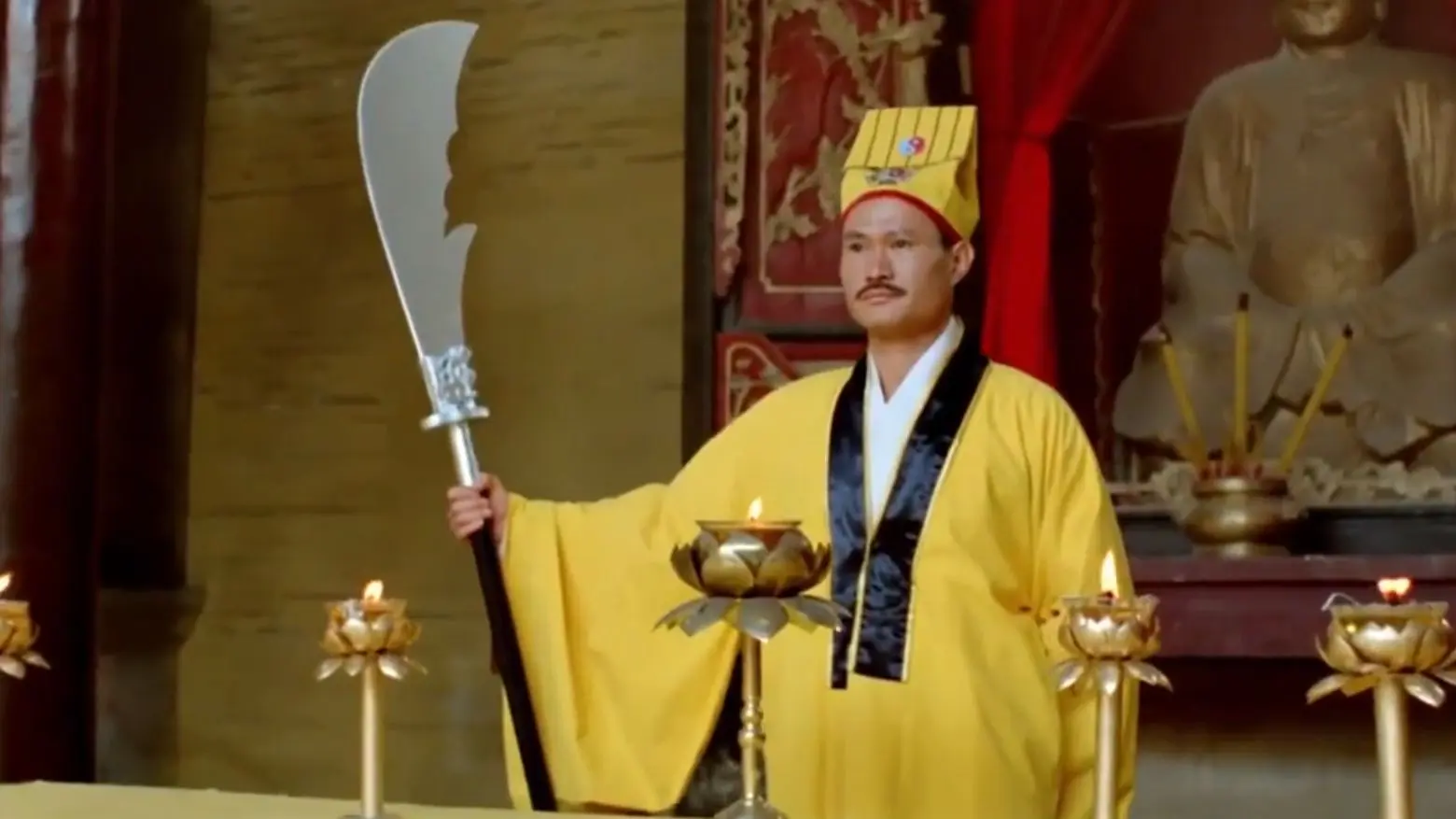 以前的关公刀打戏对比现在的:以前的力劈有开山之势,现在的刀比关二爷壮实_哔哩哔哩_bilibili