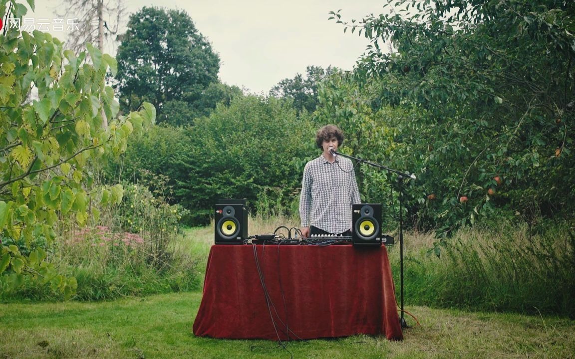 cosmo sheldrake 线上迷你演唱会_哔哩哔哩 (゜-゜)つロ 干杯~-bili