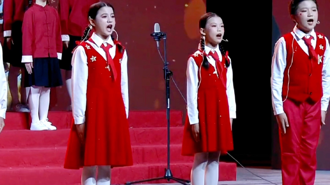 一等奖口才朗诵情景剧(强国有我,中华少年)