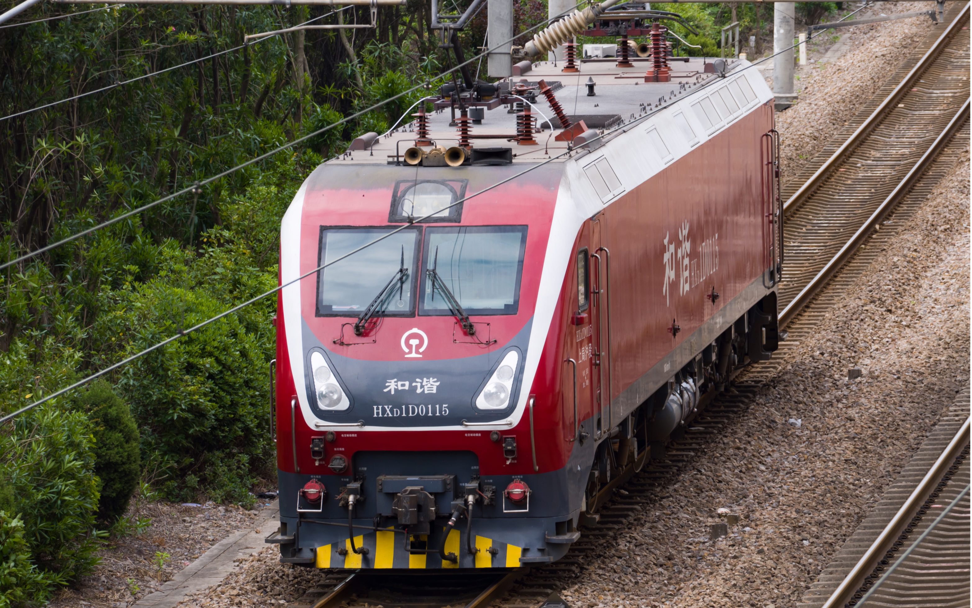 hxd1d0115 单机通过莘庄站