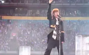 Descargar video: 五月天2012年首次登上鸟巢，阿信：现在我们要让全北京的人、全中国的人都知道五月天今天在鸟巢