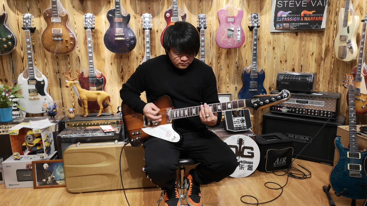 成功乐器 2015 吉普森 gibson firebird 火鸟 电吉他 测评 音色实在是