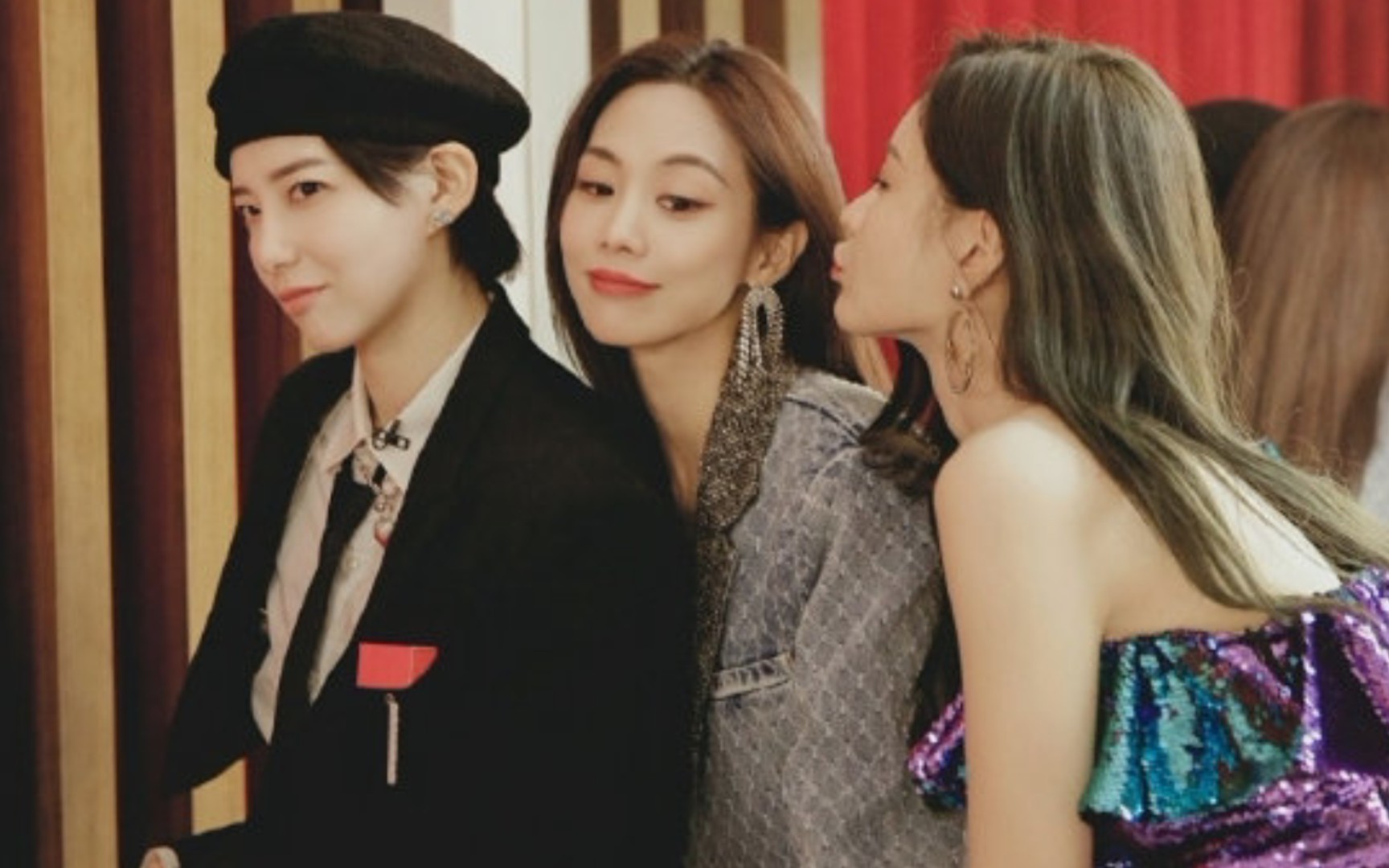 【李斯丹妮/王霏霏/沈梦辰】谁是我的新郎