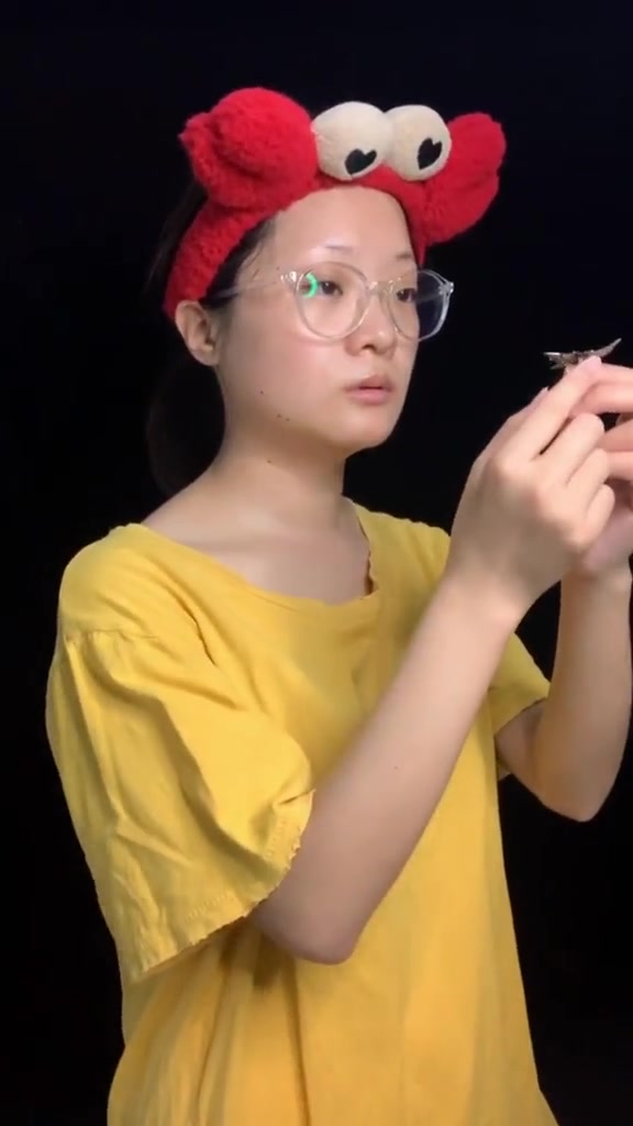 七手八脚才能拍好视频了06#变装 #超强变身术 #谢怜