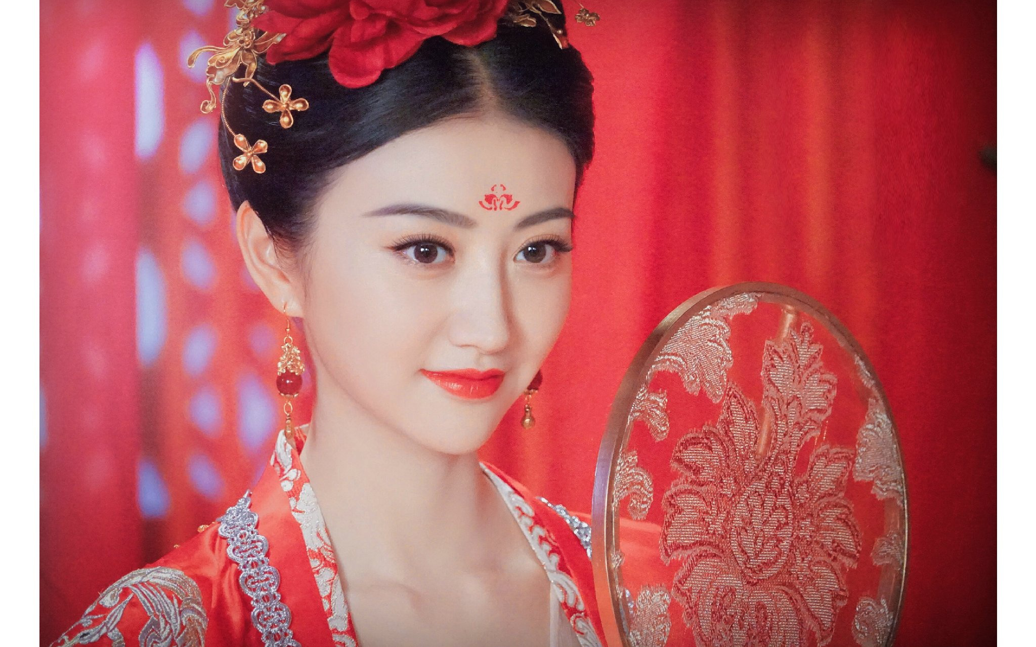 隔壁贴吧搬来珍珠的服装秀剪辑视频