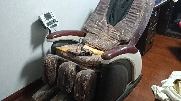 深圳按摩椅维修换皮工作日常