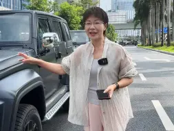 Tải video: BJ40黑色大量交车