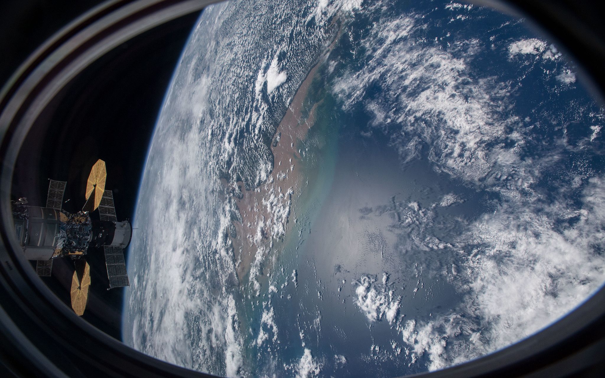 地球太空照片实拍真实图片