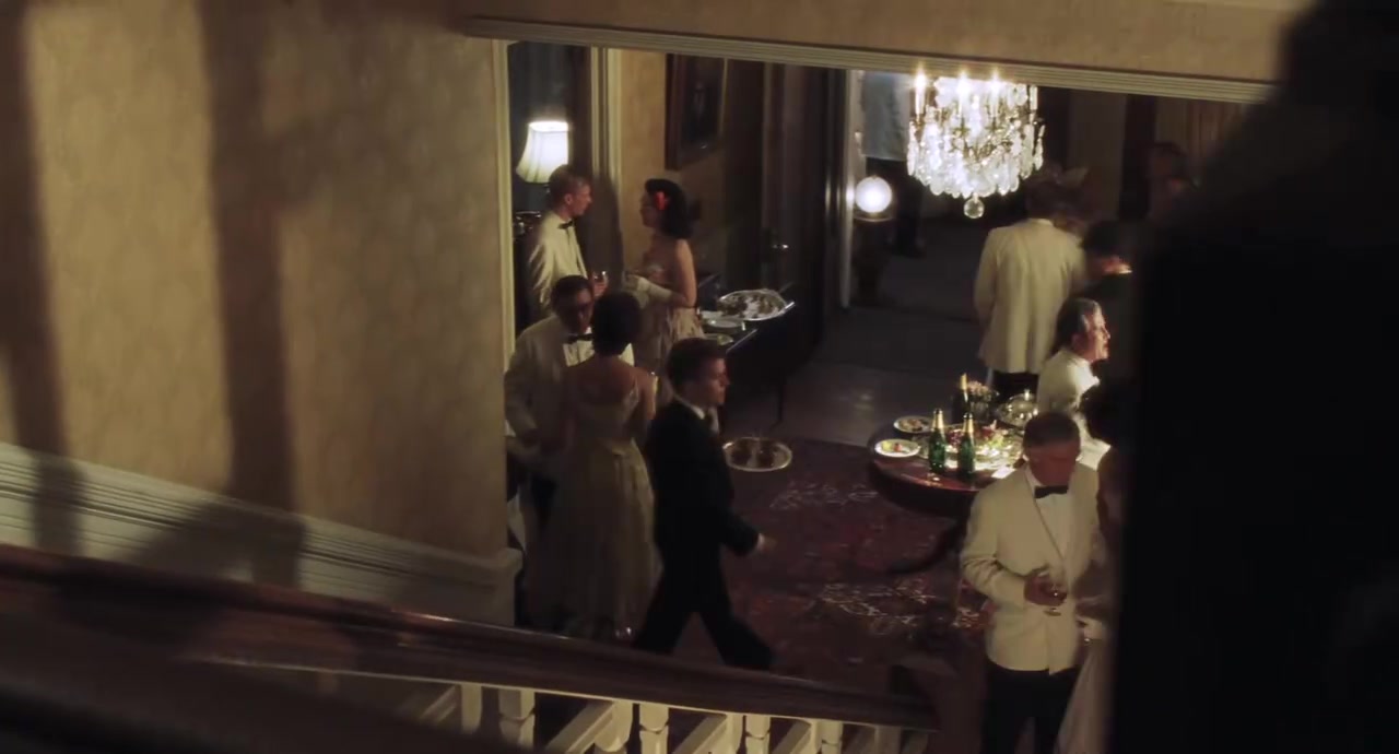 猫鼠游戏catch me if you can(2002)