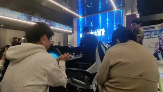 T1夺冠后的网吧