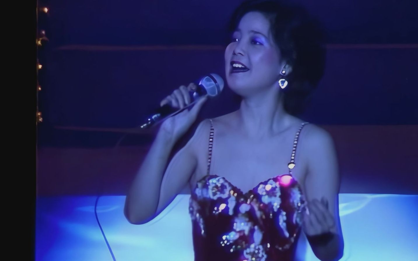 邓丽君 襟裳岬 伊馆原声修复版