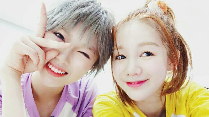 【创造101/火箭少女101】8对超甜cp二选一【青柠/傅戚/迷梦/yanee