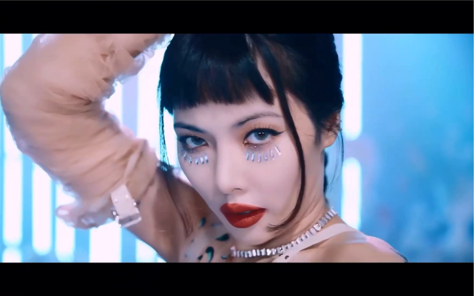 泫雅outnowimnotcool舞蹈预告造型绝美