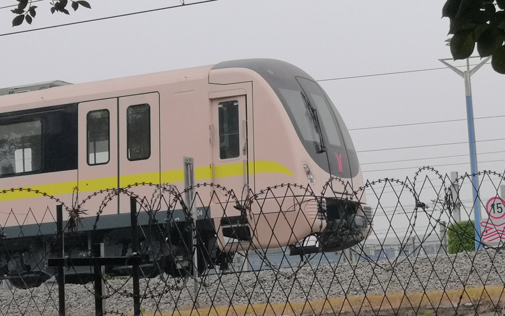 广州地铁8号线 之 a6 香槟鼠 08x203-204 在赤沙车辆段