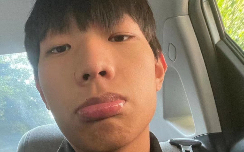 真相水落石出成都底层rapper张明权因为搞彩虹得菜花了珍爱生命远离