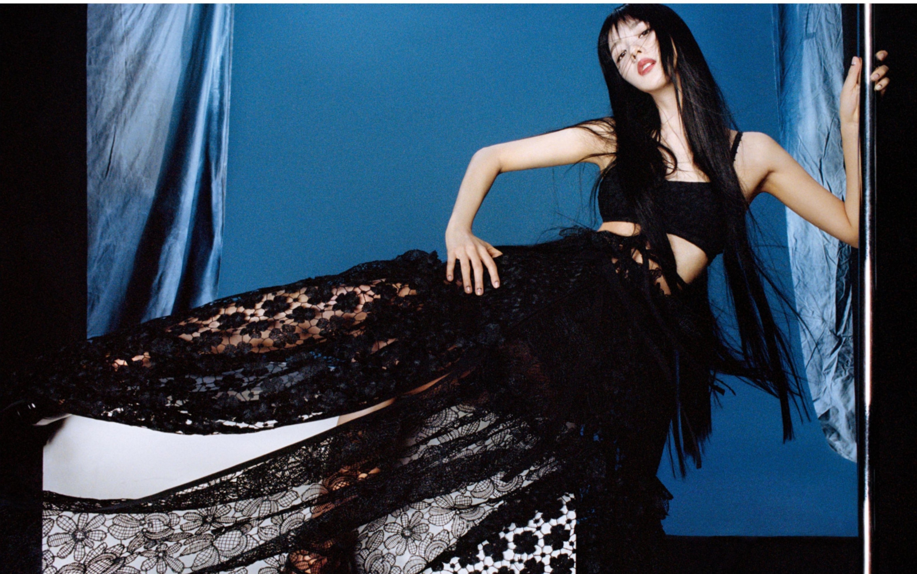 jisoo-vogue france 金智秀还能再美点?嗷嗷嗷我人没了