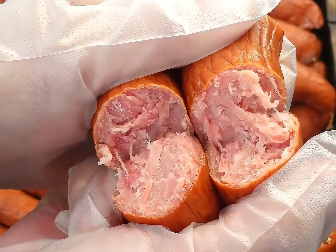 果木炭烤猪后腿肉红肠,又脆又嫩超好吃! #哈尔滨红肠