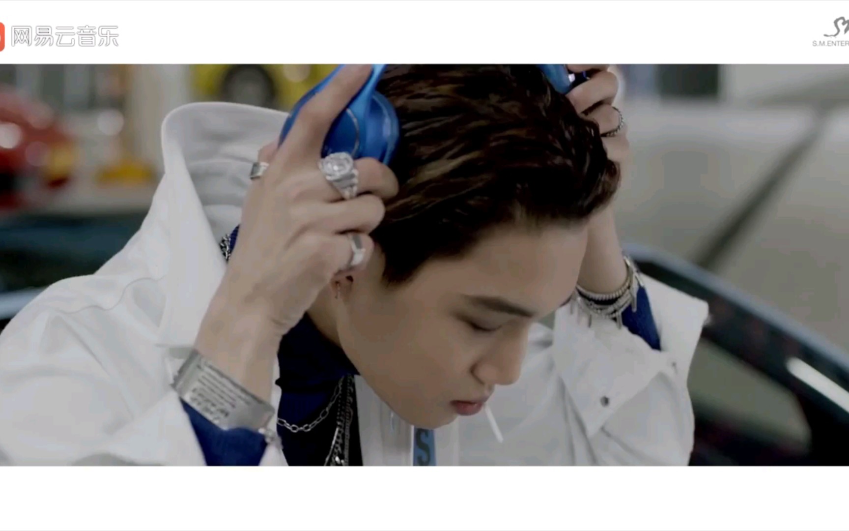exo《call me baby》mv