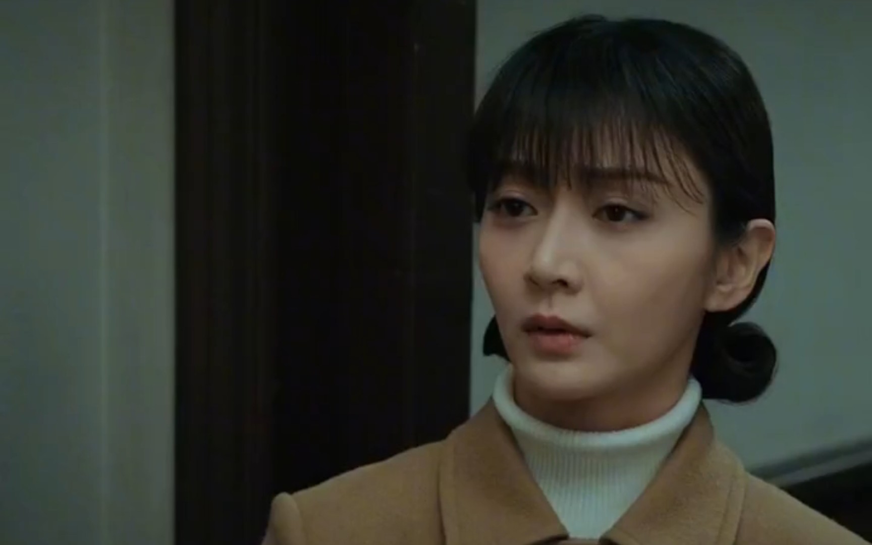 张译,白玲,郑朝阳 厉害了,做了个手雷香水!