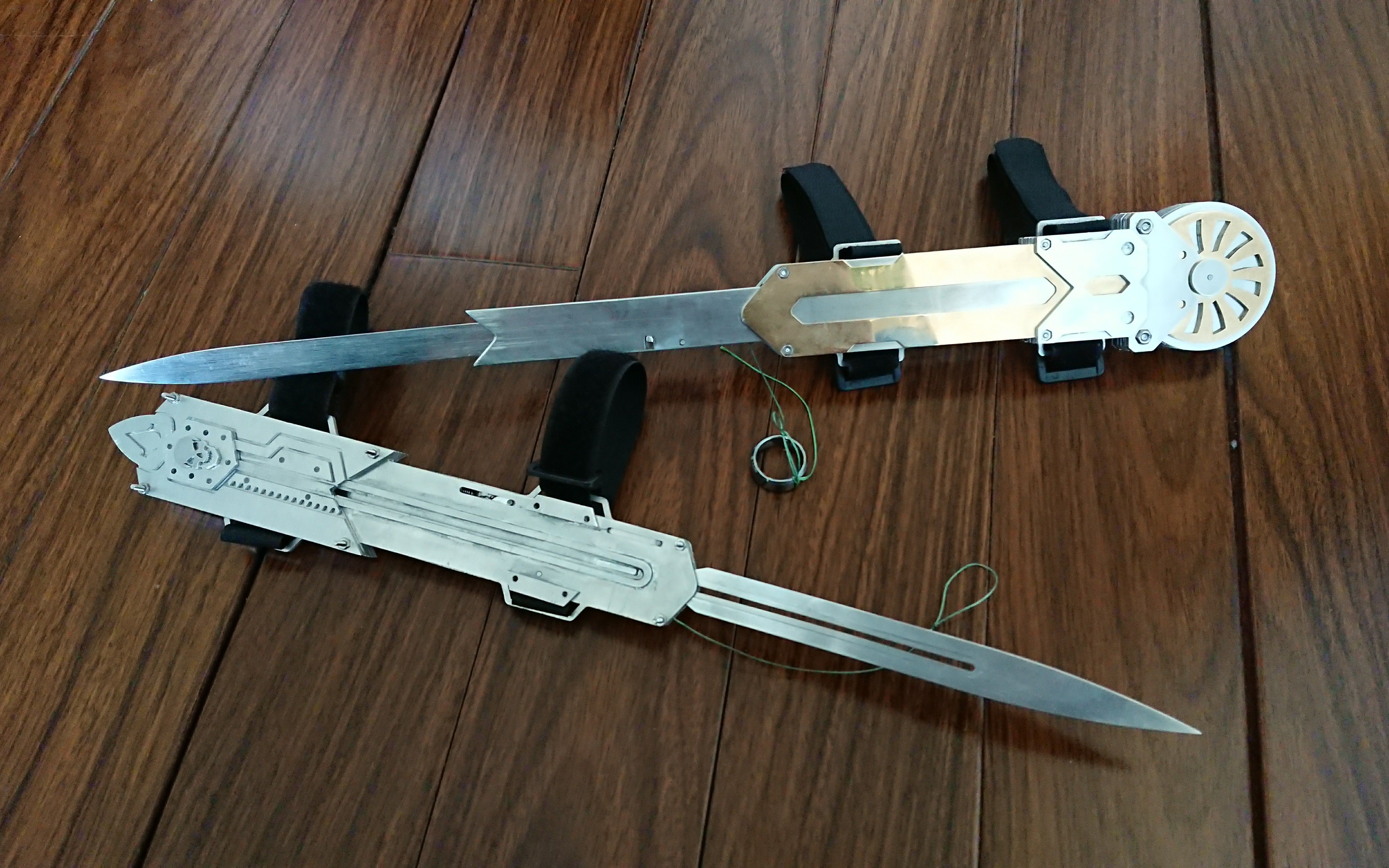 【自制袖剑】锚式开关三段直跳(枭雄外观)及春节的作品