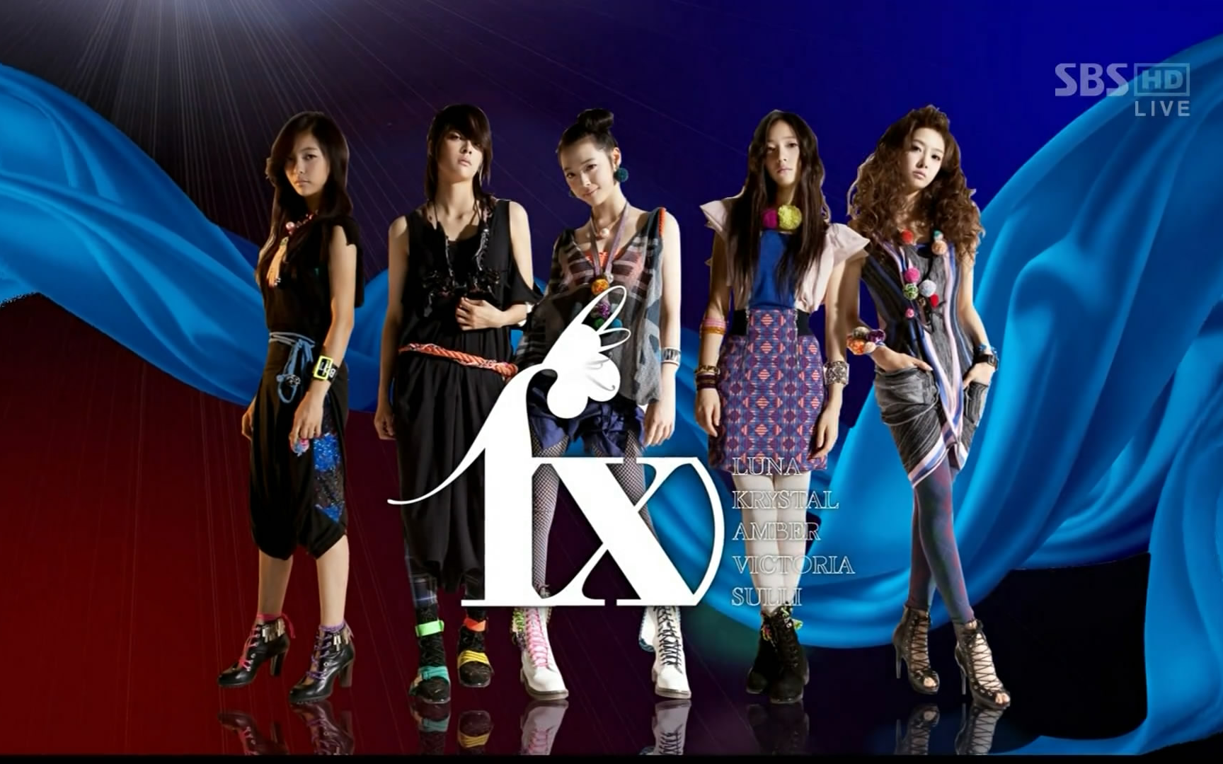 出道8周年快乐!f(x)出道曲 《la cha ta》 live大合集