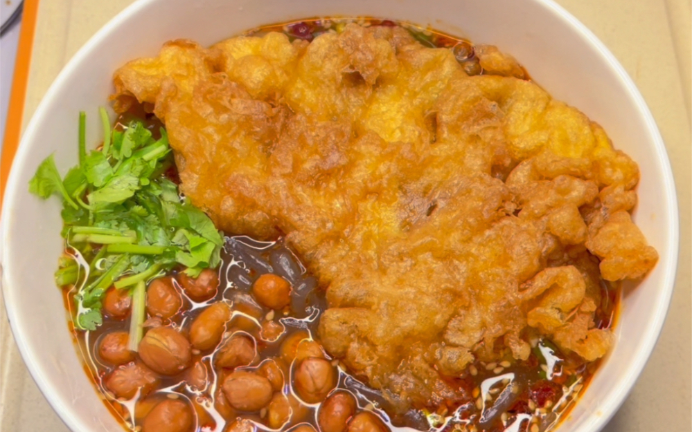 炸蛋酸辣粉,简单好学嘎嘎香