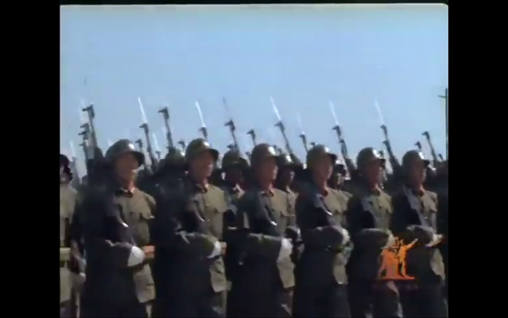 [图]【中国军乐】我是一个兵 1959国庆阅兵混剪 附MP3文件