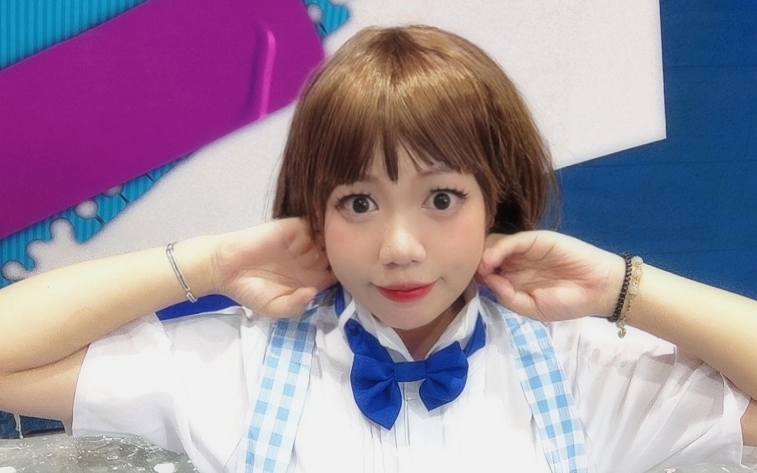 【星期一的丰满】cos了小爱去漫展