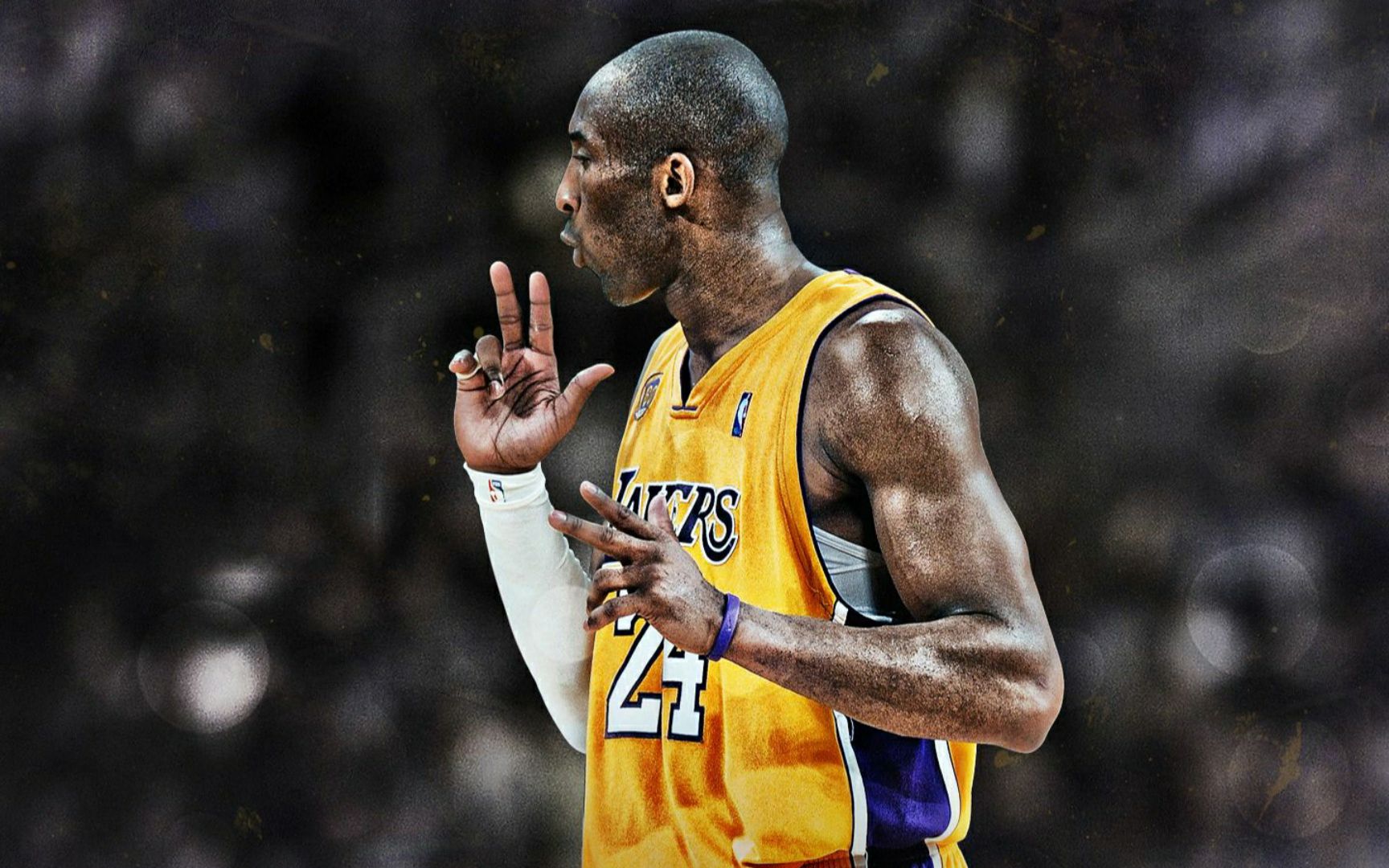 保罗罗西 马拉多纳 科比.今年的天堂一定很热闹吧