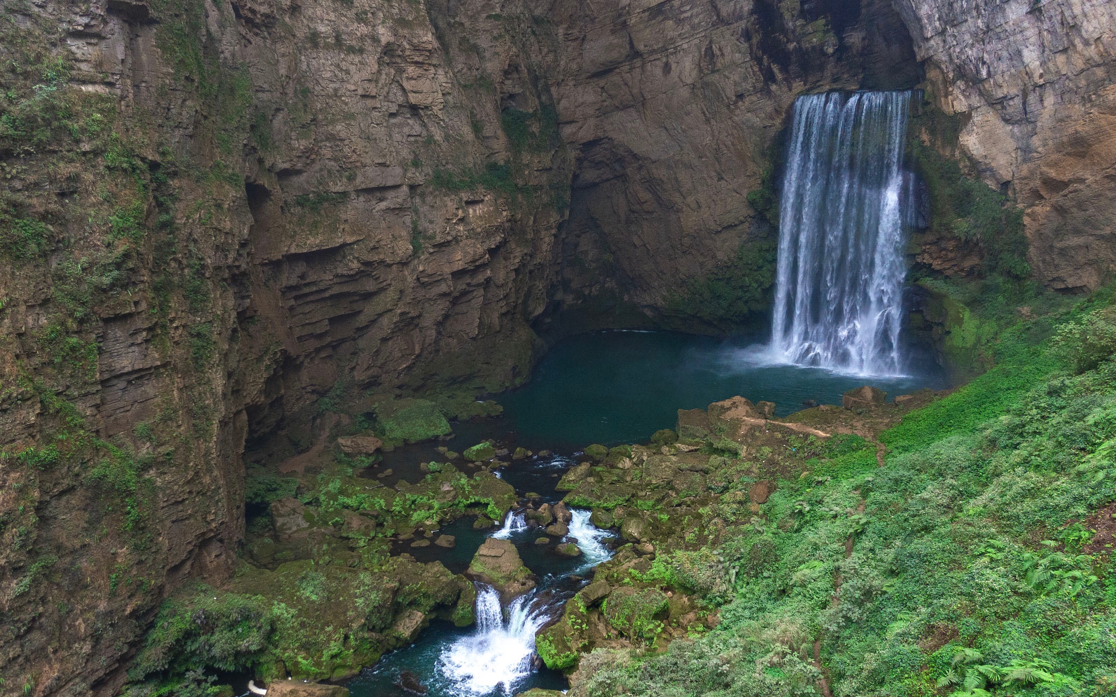 活动作品贵阳市郊一小时的峡谷里藏着一个秘境瀑布羊皮洞