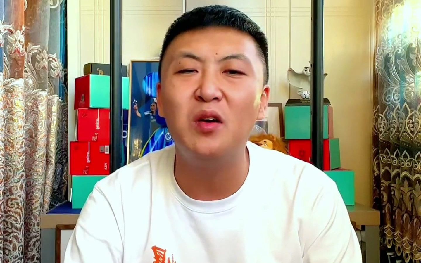 到底是森圣，还是森嗨！咱们马上见分晓！-小王闯广州-小王闯广州-哔哩哔哩视频