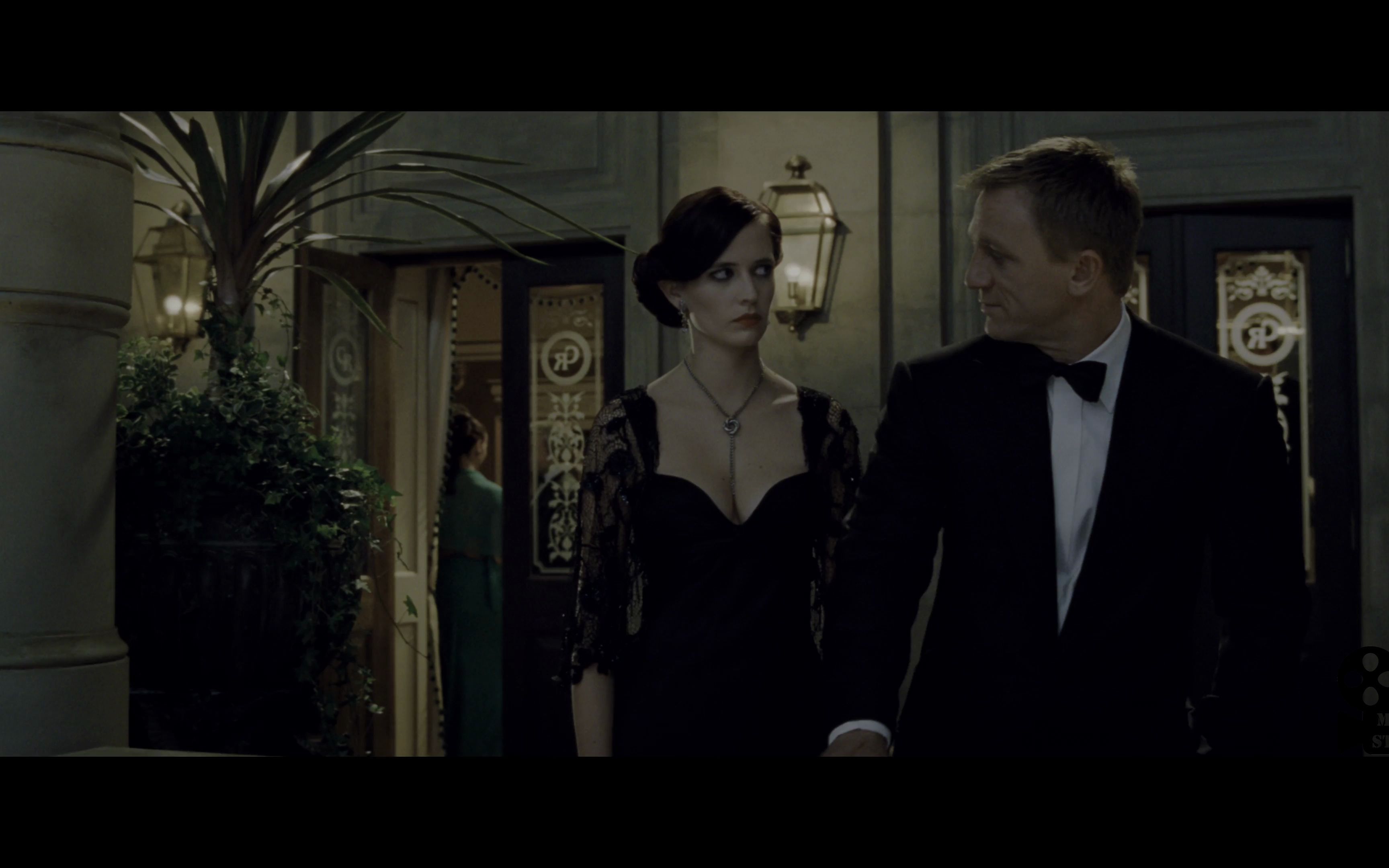 [图]【007：大战皇家赌场】Casino Royale 2006 2160p Movie Clip 10