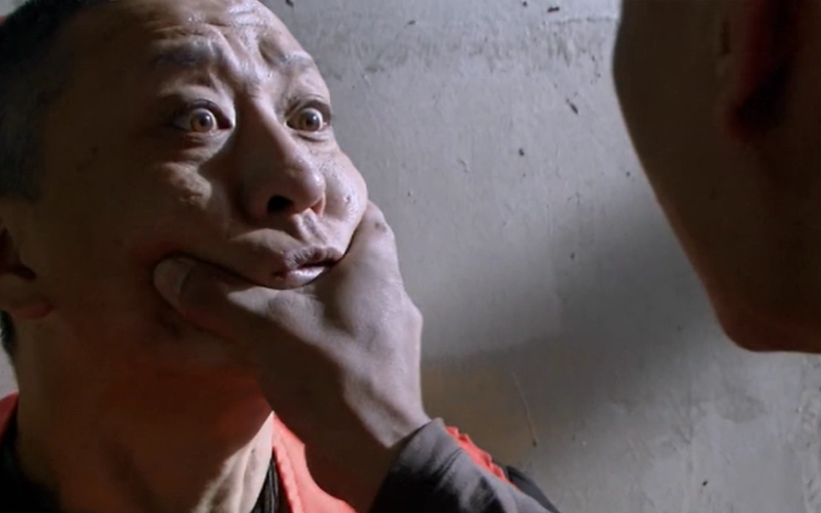 【罪案混剪】狱霸欺负新人,哪料新人以为自己是死刑,狱霸太惨了