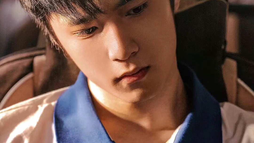 大家好,我是青年演员刘耀文